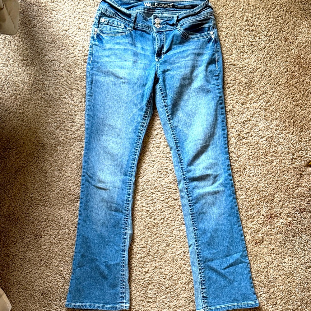 Wallflower Luscious Curvy Fit Bootcut Jeans
